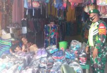 Babinsa Datangi Pasar Pagi Beri Himbauan Tentang Protokol Kesehatan