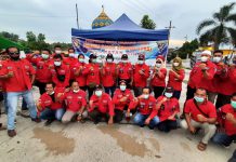 DPC PBB Siak & PAC Minas Bagikan Ta’jil & Masker Hingga Gelar Bukber di Minas