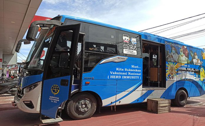Bus-Vaksinasi10