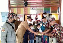 DPC FBI Kabupaten Kampar Adakan Bansos Bagi Anak Yatim