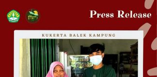 Mahasiswa KKN UNRI Desa Tanjung Kuansing Bagikan Jamu Gratis Kepada Masyarakat