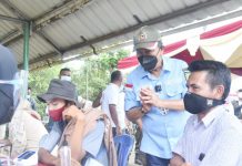 Wakil Bupati Inhil Tinjau Langsung Vaksinasi Massal di Desa Tanjung Simpang