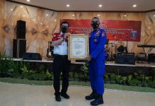 Yasonna Serahkan Sembilan Kekayaan Intelektual ke Korpolairud Polri