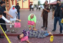 Polisi Polres Aceh Timur Rekonstruksi 15 Adegan Pembunuhan Warga Pantee Bidari