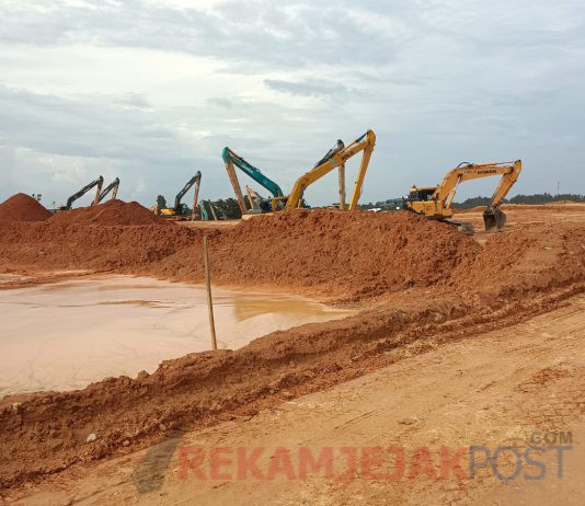 Diduga Nambang Di Luar Izin, Polda Kalbar Diminta Segera Periksa Pimpinan PT CMI