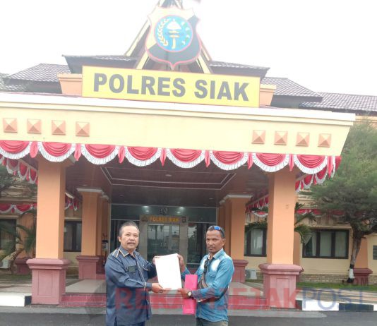 Ketua DPD SPI Siak Dewa Napitupulu Didampingi Kaperwil Riau Media GSI Laporkan Biro PLN Ke Polres Siak Lakukan Pengancaman Pembunuhan