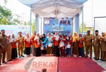 Hj Leni Ramaini Resmikan Sosialisasi Ikan Layak Konsumsi Untuk Cegah Stunting Di Dumai