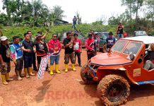 Dalam Rangka HUT RI ke-79, Komunitas Otomotif Duri Gelar Ofroad Silaturahmi