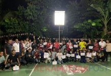 Pj Kades Kuala Alam Resmi Tutup Turnamen Badminton