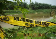 Jatiasih Kota Bekasi Polisi Menyebutkan Ketujuh Korban Tersebut Loncat Ke Kali Di Duga Karena Takut Adanya Patroli