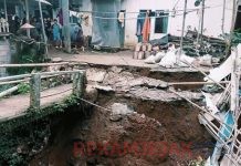 Longsor Mengakibatkan Jembatan Terputus
