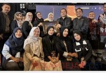 Humas Bawaslu Riau Raih Penghargaan 10 Besar Provinsi Terbaik Pilkada 2024