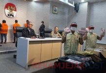 Penjabat Wali Kota Pekanbaru, Riau, Risnandar Mahiwa Irit Bicara Seusai Ditetapkan Sebagai Tersangka Oleh Komisi Pemberantasan Korupsi