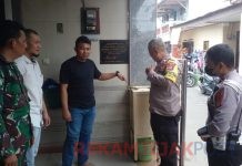 Bocah Itu Sempat Mengacungkan Jari Tengah Ke Kamera CCTV