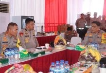 Pastikan Arus Balik Pemudik Berjalan Lancar Wakapolda Metro Cek Pospam Tol Japek Km 25