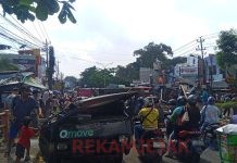 Kecelakaan Beruntun di Turunan Silayur Ngaliyan Semarang, Truk Kontainer Tabrak Dua Mobil hingga Ringsek-