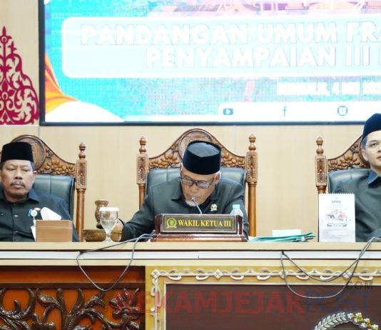 Pandangan Umum Fraksi-Fraksi DPRD Terhadap 3 Ranperda Dalam Rapat Paripurna