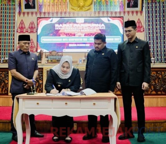 KUA-PPAS APBD Bengkalis Resmi Disepakati Oleh Pemkab Bengkalis Bersama DPRD Bengkalis